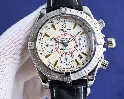 Breitling Avenger  45MM in Diameter 7750 Movement Black Bracelet Watch